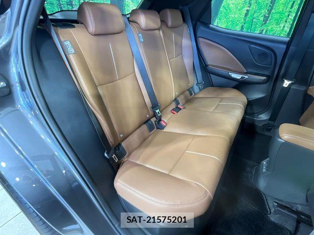 Lexus LBX 2024-02 7501270-8