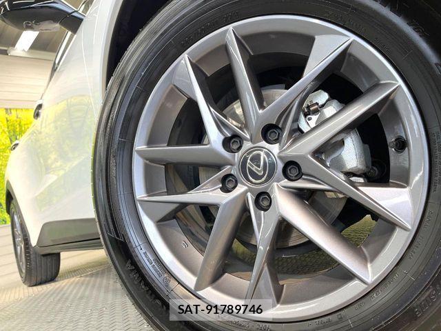 Lexus LBX 2025-03 7501268-12