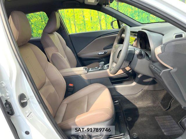 Lexus LBX 2025-03 7501268-7
