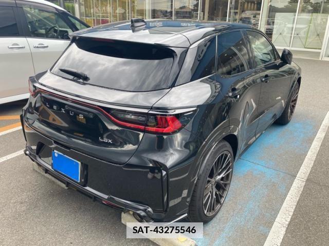 Lexus LBX 2025-11 7501266-1