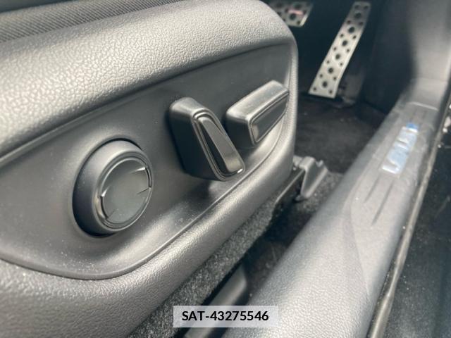 Lexus LBX 2025-11 7501266-19