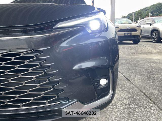 Lexus LBX 2024-03 7562357-21