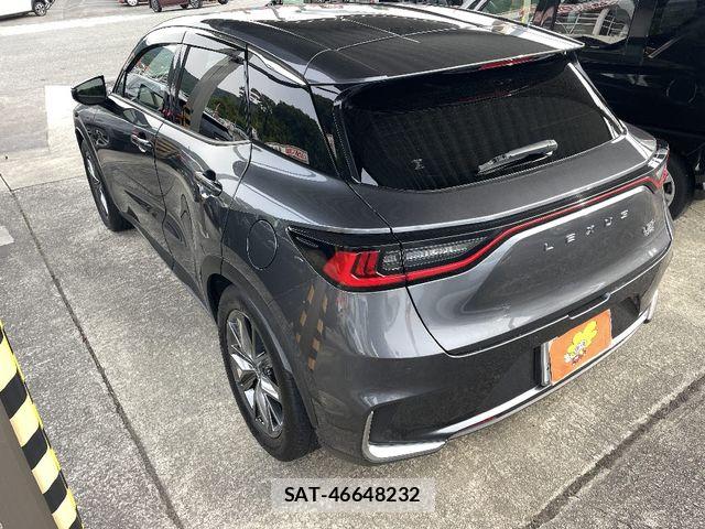 Lexus LBX 2024-03 7562357-2