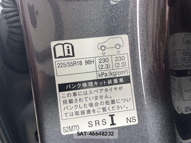 Lexus LBX 2024-03 7562357-7