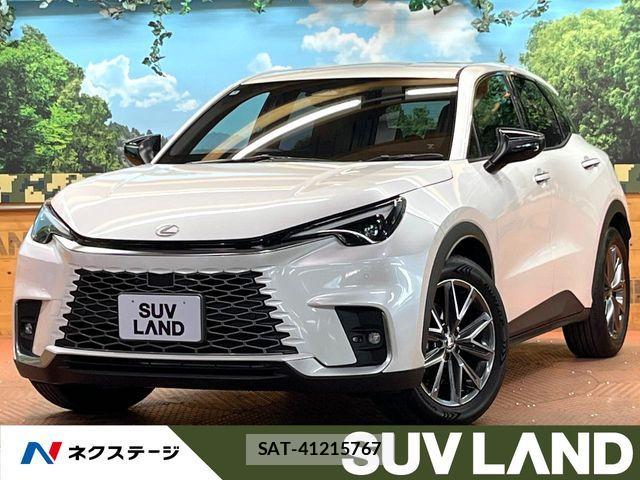 Lexus LBX 2024-09 7562354-0