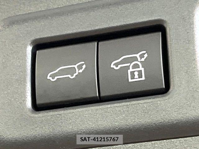 Lexus LBX 2024-09 7562354-9