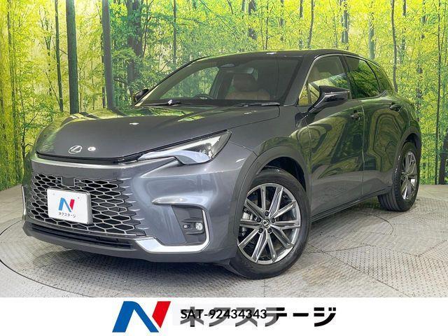 Lexus LBX 2024-06 7562355-0