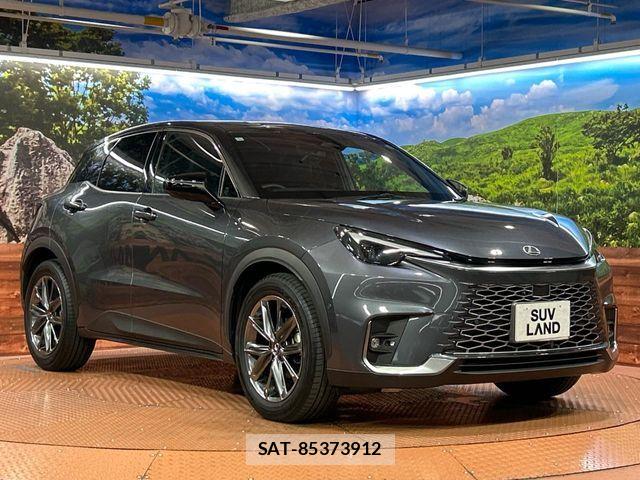 Lexus LBX 2024-01 7617656-14