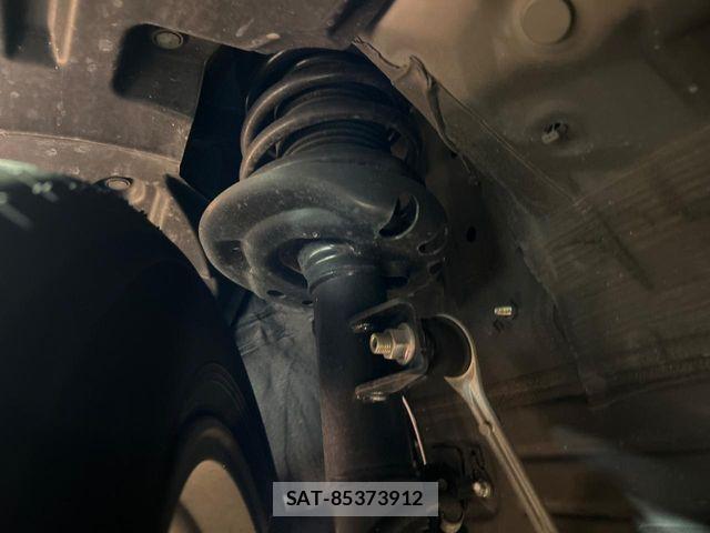 Lexus LBX 2024-01 7617656-18