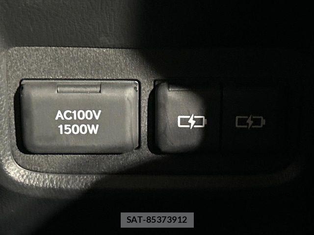 Lexus LBX 2024-01 7617656-4