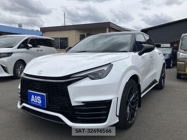 Lexus LBX 2025-03 7725065-0