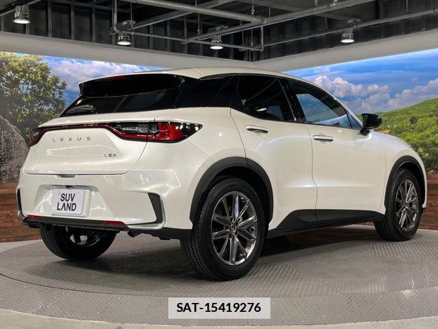 Lexus LBX 2025-01 7725067-16