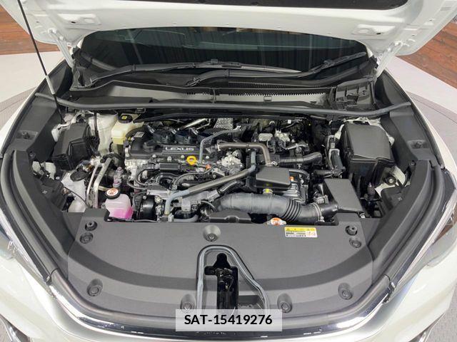 Lexus LBX 2025-01 7725067-17