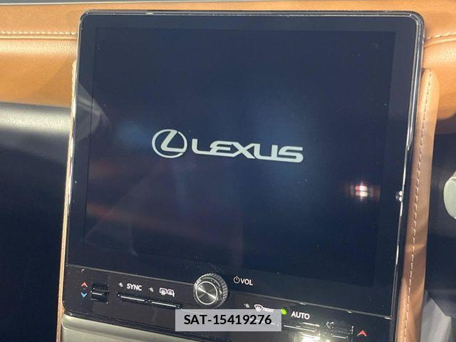 Lexus LBX 2025-01 7725067-2