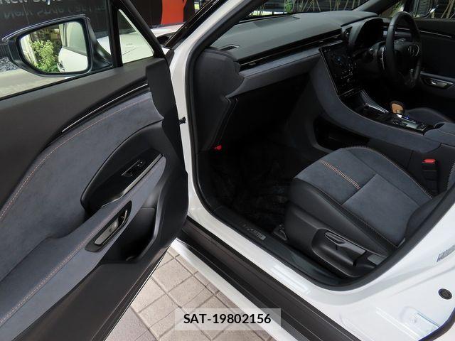 Lexus LBX 2024-04 7725066-11