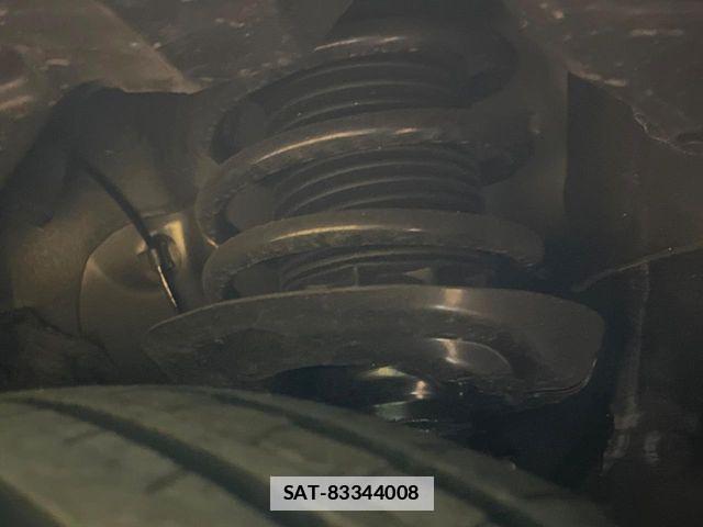 Lexus LBX 2024-09 7725069-19