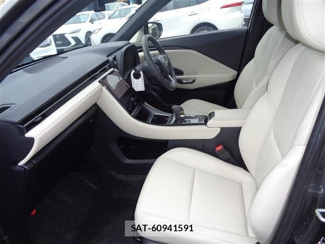 Lexus LBX 2025-03 7725072-9