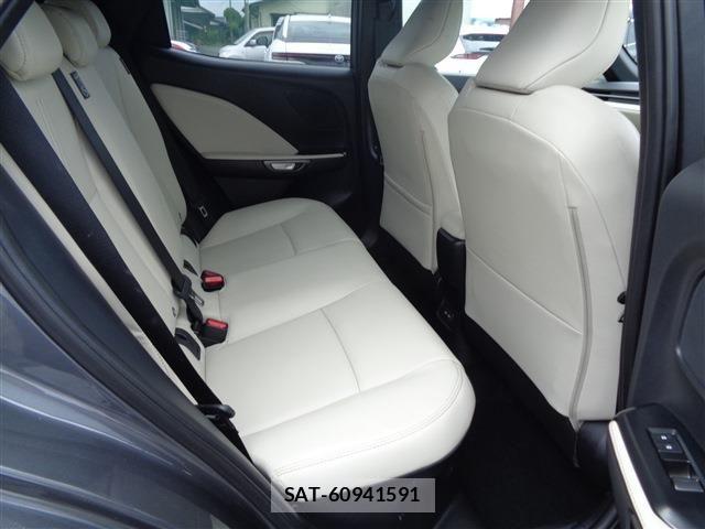 Lexus LBX 2025-03 7725072-16