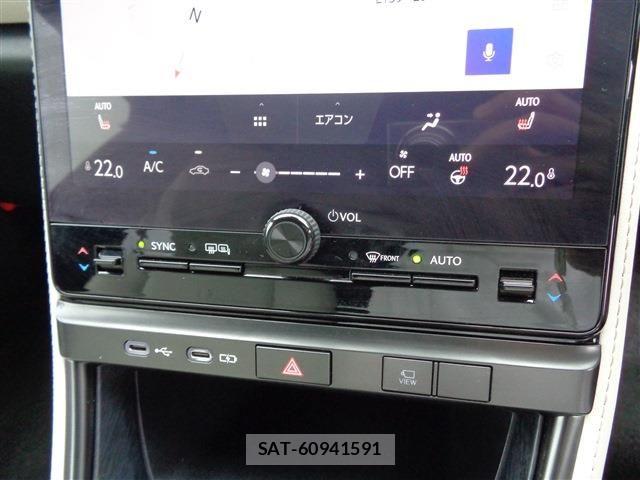 Lexus LBX 2025-03 7725072-20