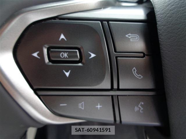 Lexus LBX 2025-03 7725072-27