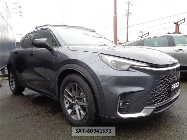 Lexus LBX 2025-03 7725072-2