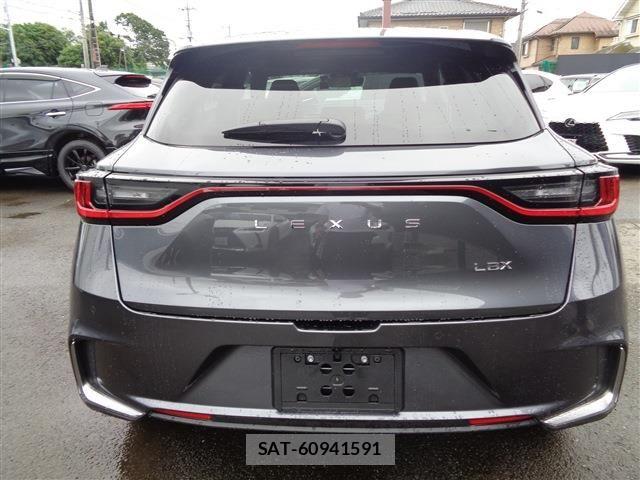 Lexus LBX 2025-03 7725072-6