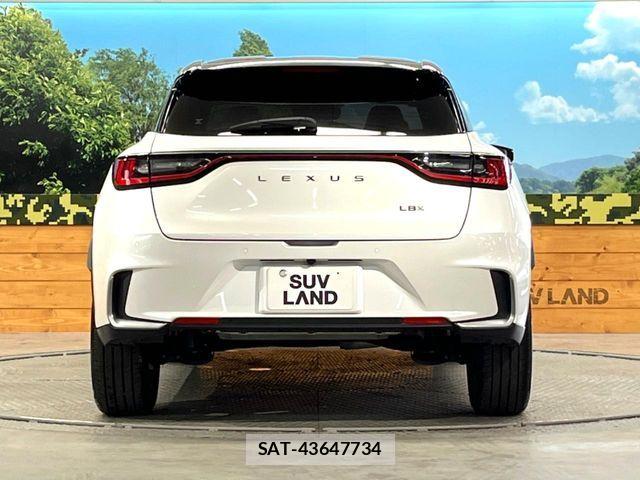 Lexus LBX 2024-02 7786494-14