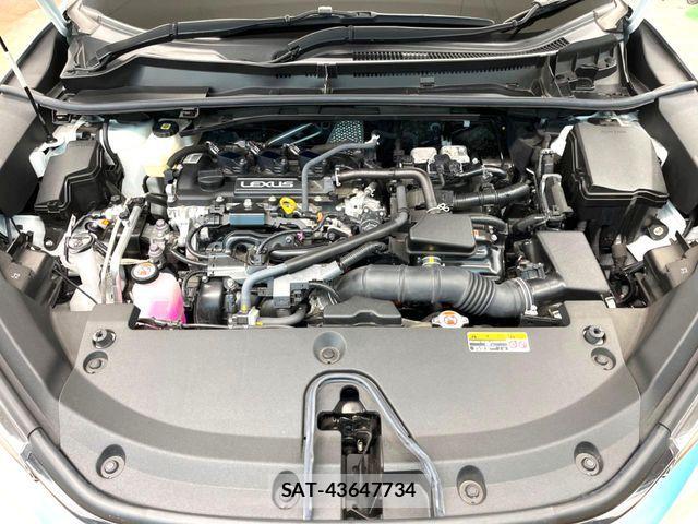 Lexus LBX 2024-02 7786494-17