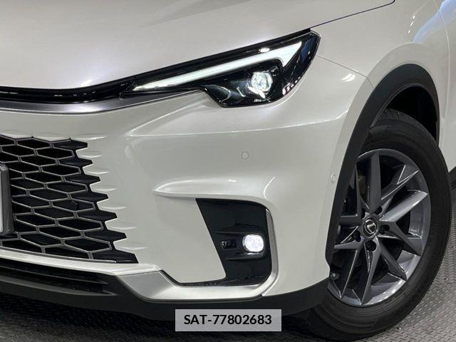 Lexus LBX 2025-05 7786496-12