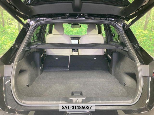 Lexus LBX 2025-03 7786498-10