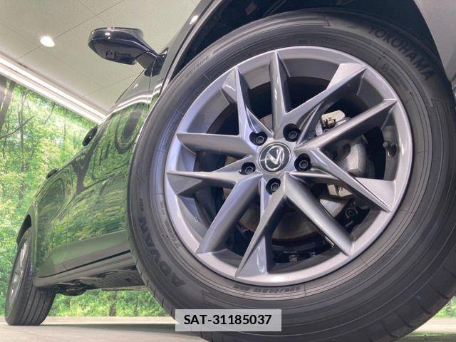 Lexus LBX 2025-03 7786498-12