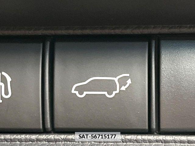 Lexus LBX 2024-09 7786497-5