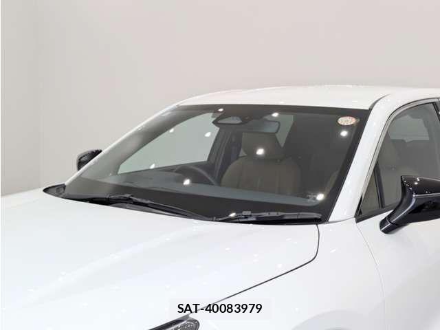 Lexus LBX 2024-10 7877348-15