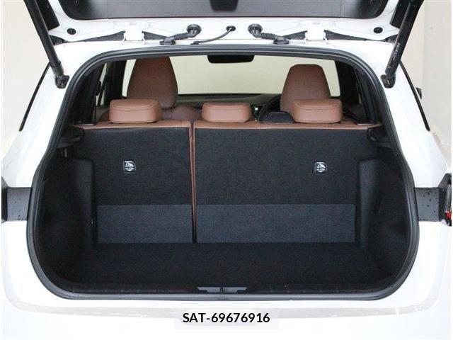 Lexus LBX 2024-08 7877349-25