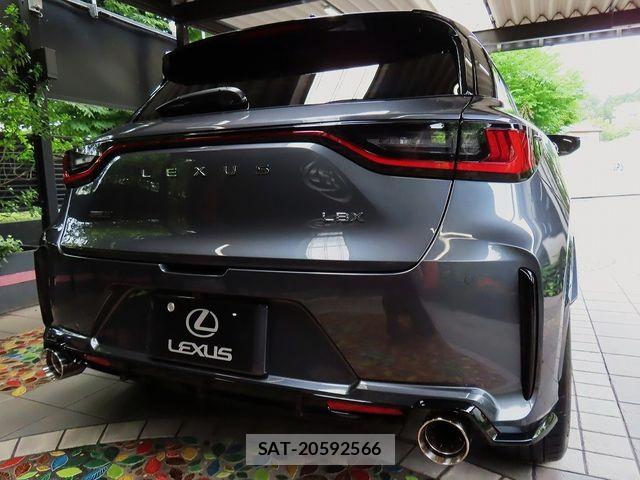 Lexus LBX 2025-07 7877346-1