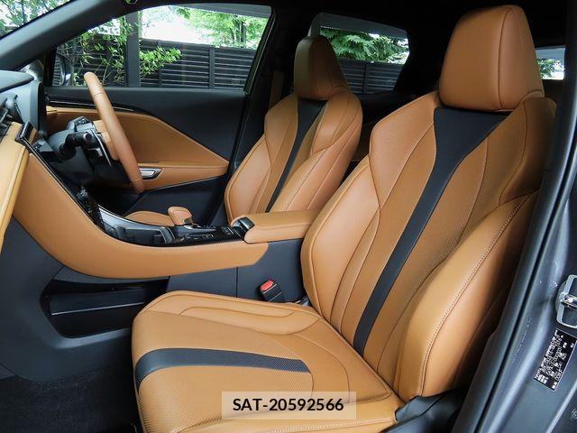 Lexus LBX 2025-07 7877346-23