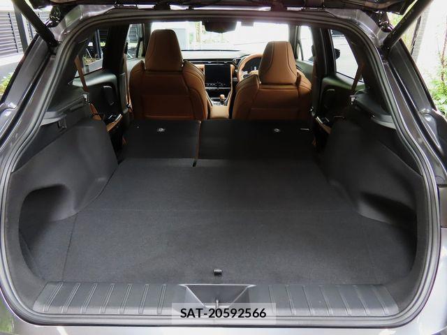 Lexus LBX 2025-07 7877346-26
