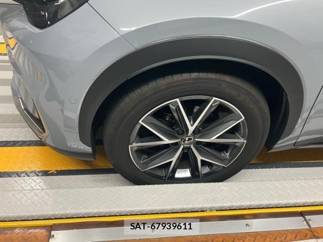 Lexus LBX 2024-01 7877347-5