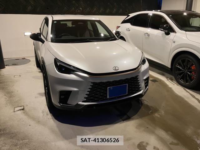 Lexus LBX 2024-10 7877350-0
