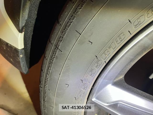 Lexus LBX 2024-10 7877350-6