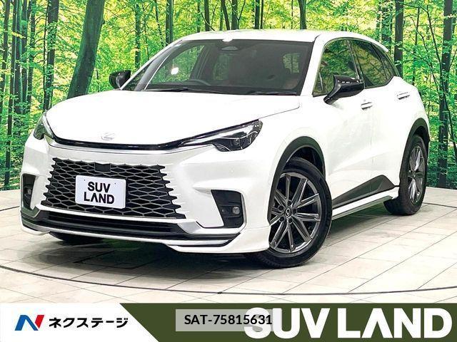 Lexus LBX 2024-07 7902854-0
