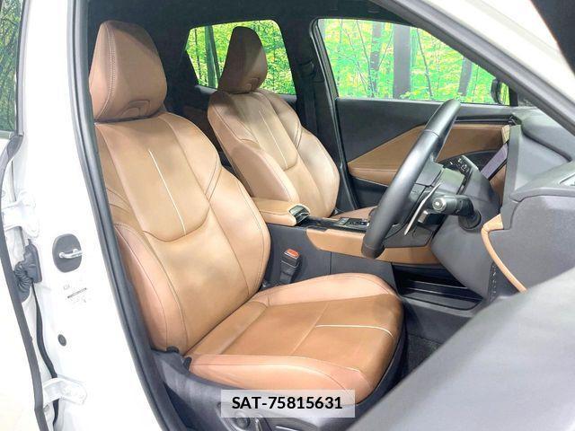 Lexus LBX 2024-07 7902854-7
