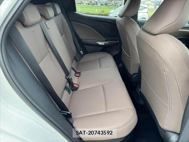 Lexus LBX 2025-06 7902853-17