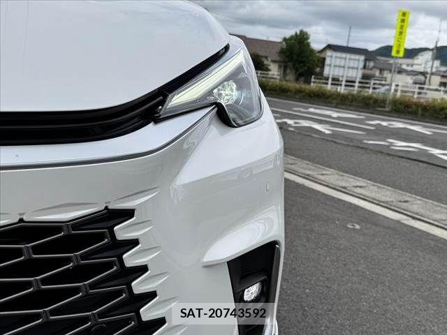 Lexus LBX 2025-06 7902853-29