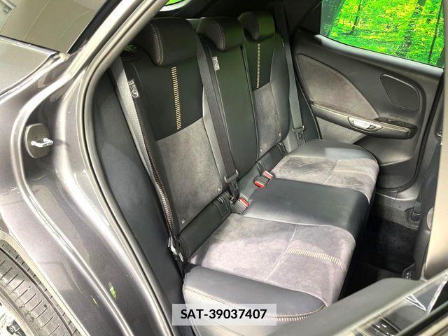 Lexus LBX 2024-04 7962404-9