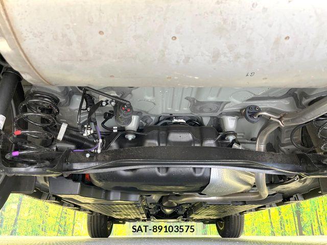 Lexus LBX 2025-09 7962396-18