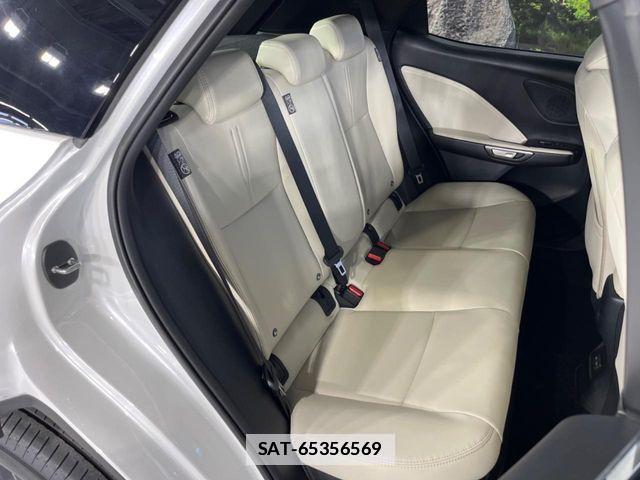 Lexus LBX 2025-03 7979765-9