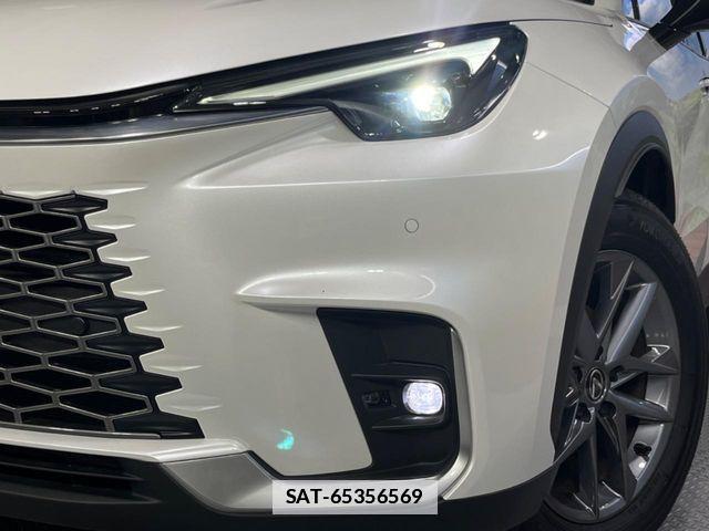 Lexus LBX 2025-03 7979765-12