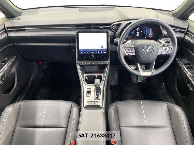 Lexus LBX 2024-07 7979763-1