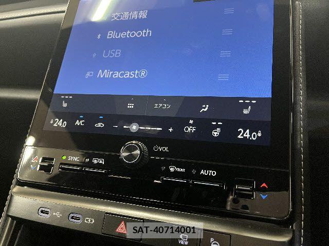 Lexus LBX 2024-07 8036431-14